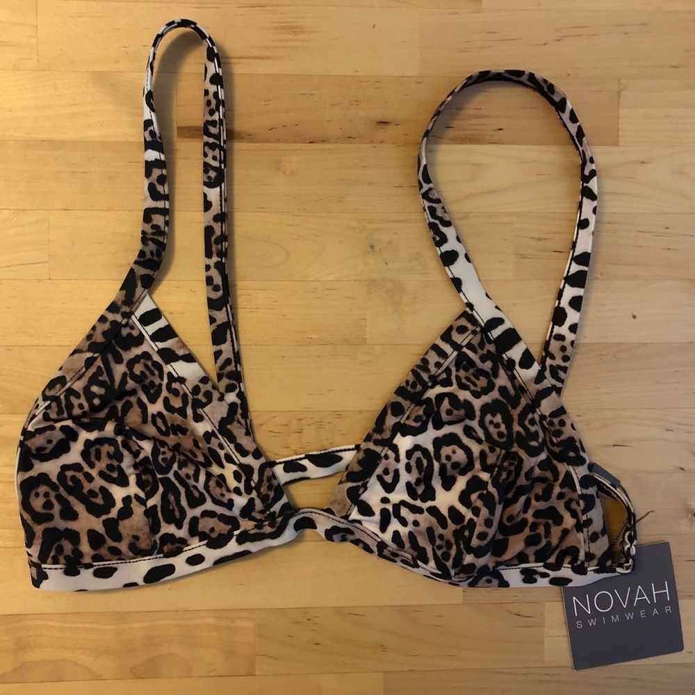 Novah swimwear cheetah triangle top- NWT sm